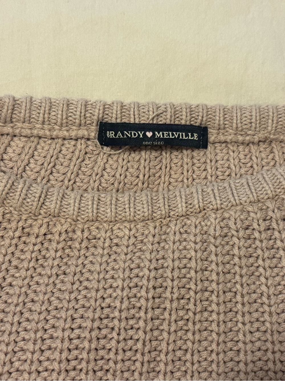 Brandy Melville Knit Cropped Sweater| Dusty Rose|OS